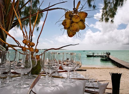 mauritius/ile-aux-cerfs/bar/sands-grill