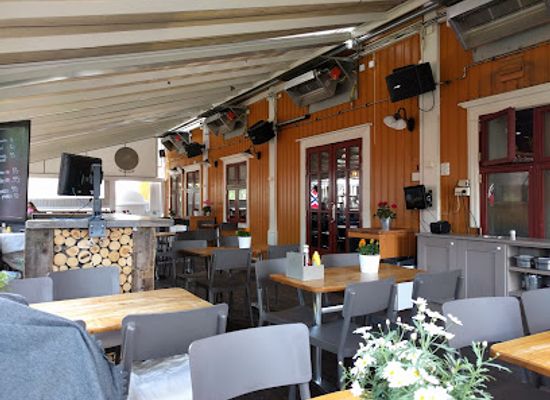 norway/hafjell/bar/nikkers