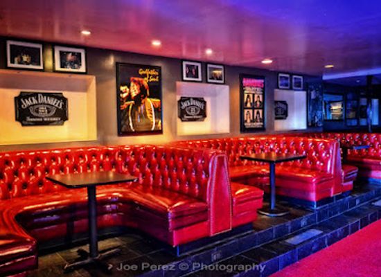 california/hollywood/sunset-strip/bar/whisky-a-go-go