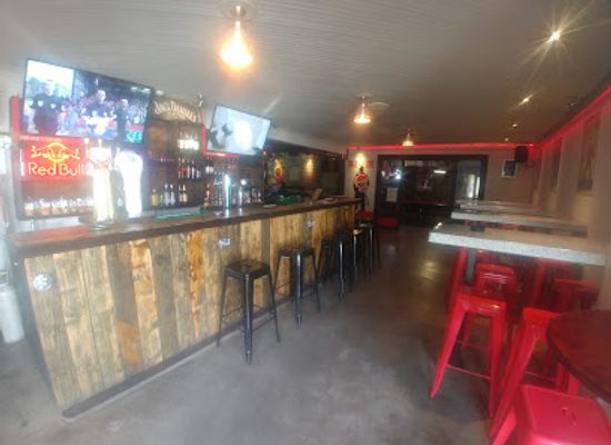 south-africa/garden-route/bar/kings-sports-bar