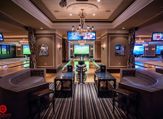 connecticut/mashantucket/bar/high-rollers-luxury-lanes-sports-lounge
