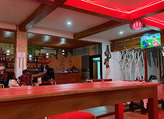 cameroon/yaounde/nlongkak/bar/malaika-restau-bar
