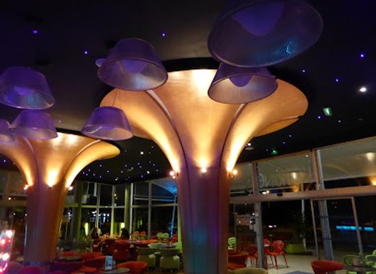 new-caledonia/noumea/bar/l-etrave