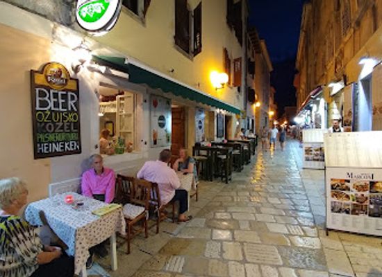 croatia/porec/bar/epulon-bar