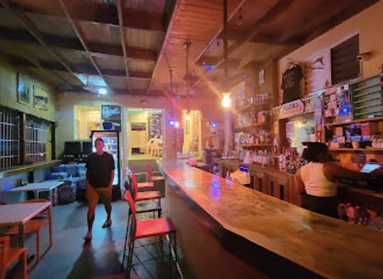 puerto-rico/vieques/bar/el-yate