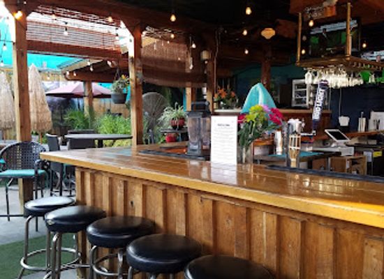 ohio/hocking-hills/bar/utopia-brick-oven-restaurant