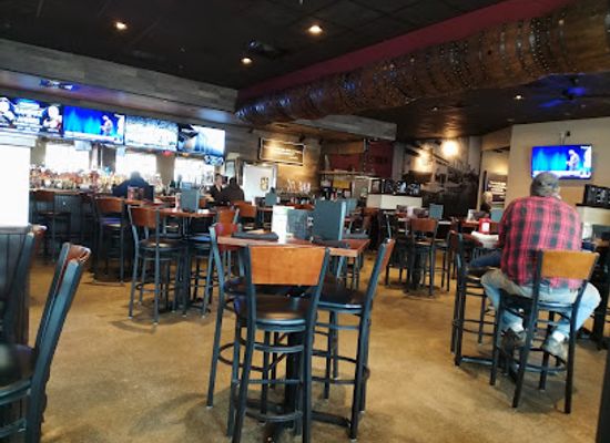 arkansas/ozark-mountains/bar/big-whiskey-s-american-restaurant-bar