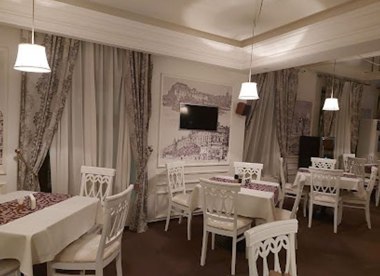 romania/braila/bar/heavens