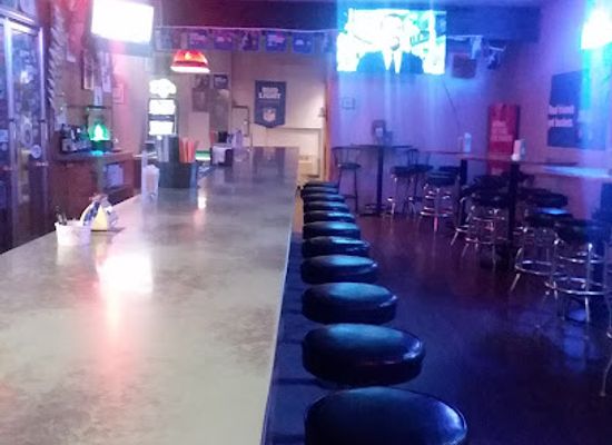 oregon/gilliam-county/bar/smiley-s-happy-place