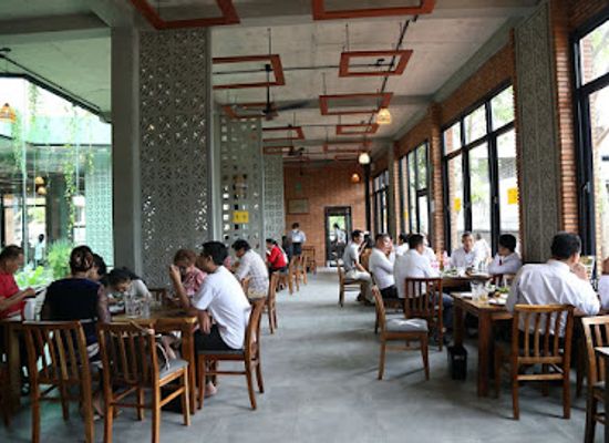 cambodia/kampong-thom/bar/meatophum