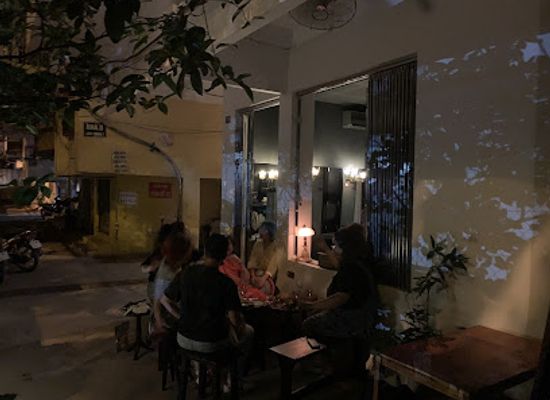 vietnam/red-river-delta/bar/ban-be-bar