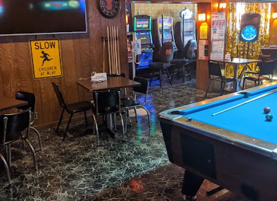 illinois/central-illinois/bar/the-depot