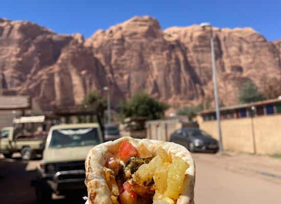 jordan/wadi-rum/bar/falafel-restaurant