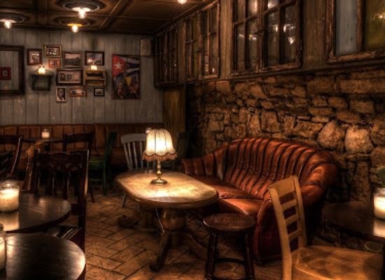 romania/transylvania/bar/che-guevara-social-pub