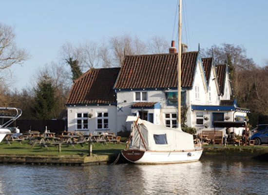 united-kingdom/norfolk-broads/bar/the-ferry-house