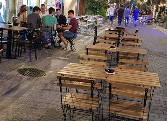 israel/haifa/bat-galim/bar/bora-bar