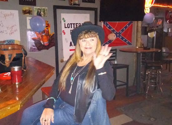 west-virginia/hatfield-mccoy-mountains/bar/demarcos-coalminers-lounge