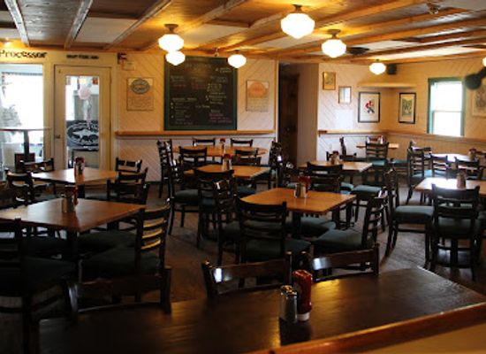 delaware/blackbird-state-forest/bar/dogfish-head-brewings-eats