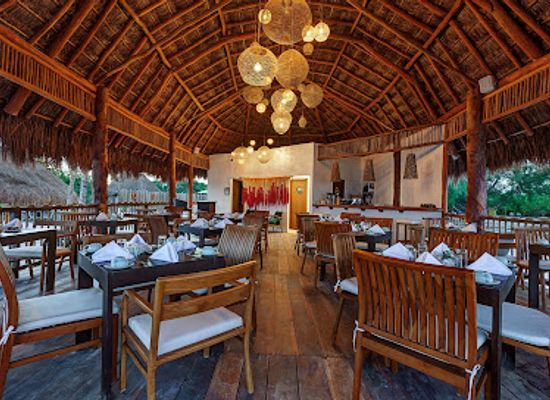 mexico/yucatan-peninsula/bar/fresco-bar-grill