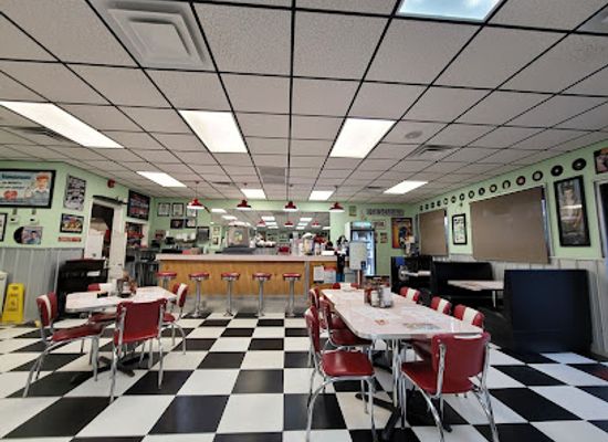 oklahoma/chickasaw-national-recreation-area/bar/boomarang-diner