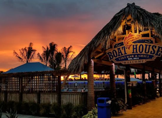 florida/cape-coral/bar/the-boathouse-tiki-bar-grill-fort-myers