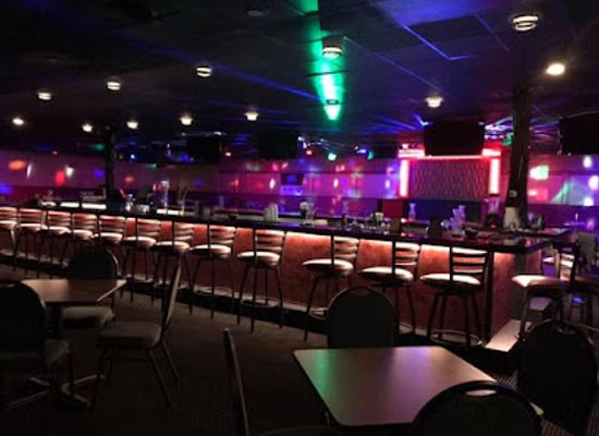 virginia/newport-news/bar/the-block