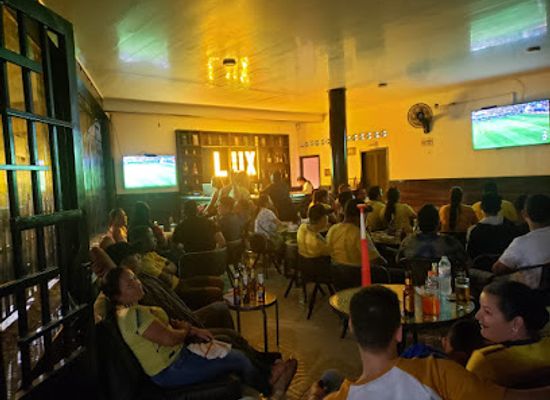colombia/putumayo/bar/lux