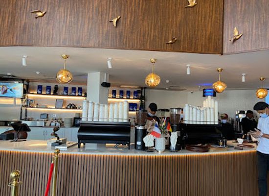 saudi-arabia/al-jubail/bar/porto-riviera-lounge