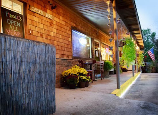oklahoma/ouachita-national-forest/bar/piddles-cajun-bar-grill