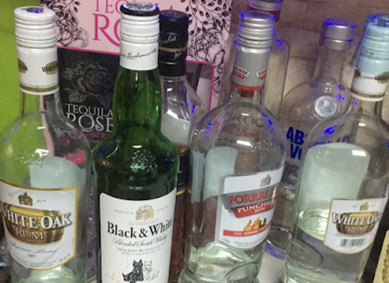 trinidad-and-tobago/princes-town/bar/d-n-s-bar