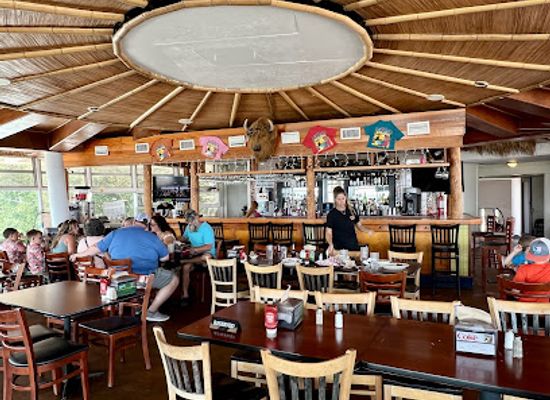 alabama/red-hills/bar/pirate-s-bar-and-grill