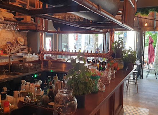 france/avignon/bar/the-pipeline