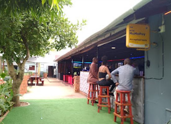 eswatini/hhohho/bar/mdzimba-shisanyama