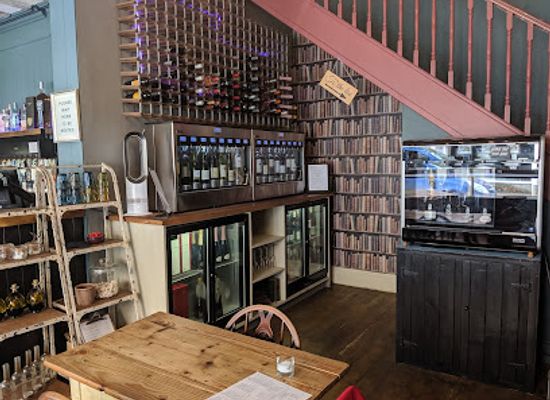 united-kingdom/the-broads/bar/the-wallow-self-service-wine-bar