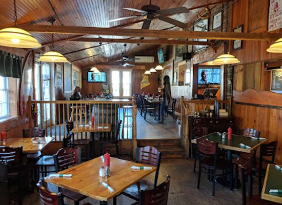 maine/oxford-county/bar/gary-s-olde-towne-tavern