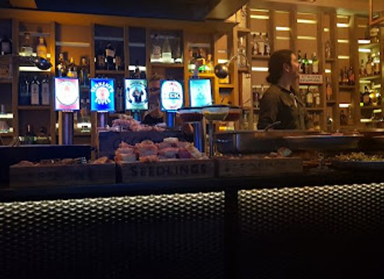 italy/milan/porta-romana/bar/madeira