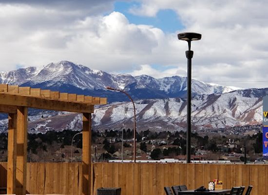 colorado/pikes-peak-region/bar/viewhouse
