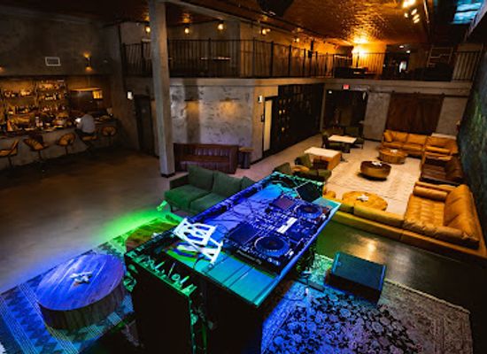california/inland-empire/bar/killer-queens-social-house