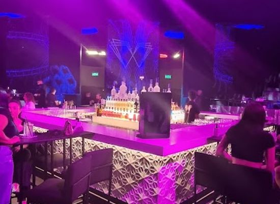 united-arab-emirates/yas-island/bar/white-abu-dhabi