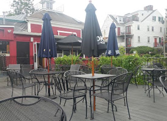 new-hampshire/strafford-county/bar/the-farm-bar-and-grille