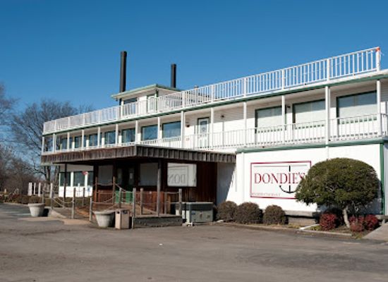 arkansas/arkansas-valley/bar/dondie-s-white-river-princess