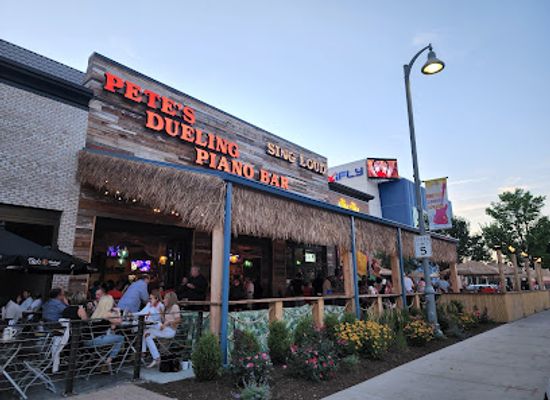 illinois/driftless-area/bar/pete-s-tiki-tiki