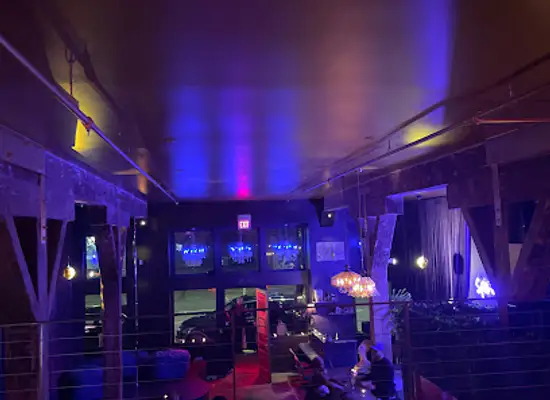 california/bay-area/bar/sluts-the-wine-bar