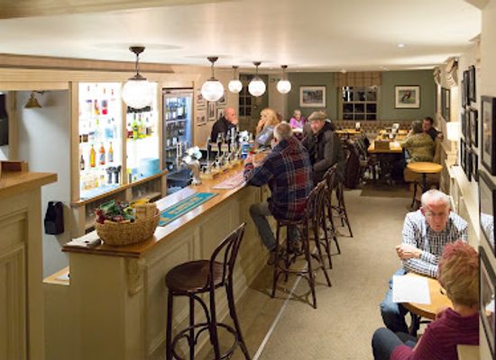 united-kingdom/the-broads/bar/the-white-horse-blakeney