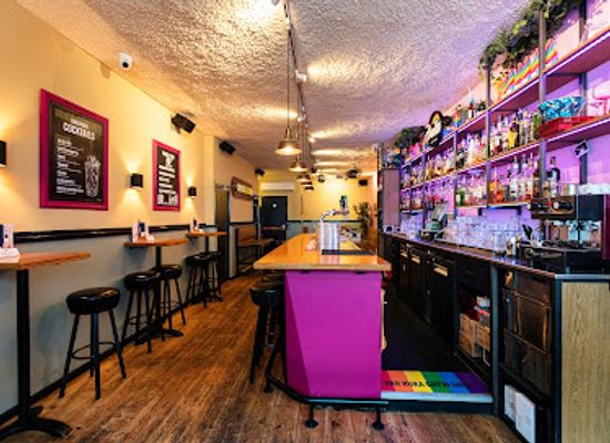 netherlands/amsterdam/de-pijp/bar/bar-buka-amsterdam