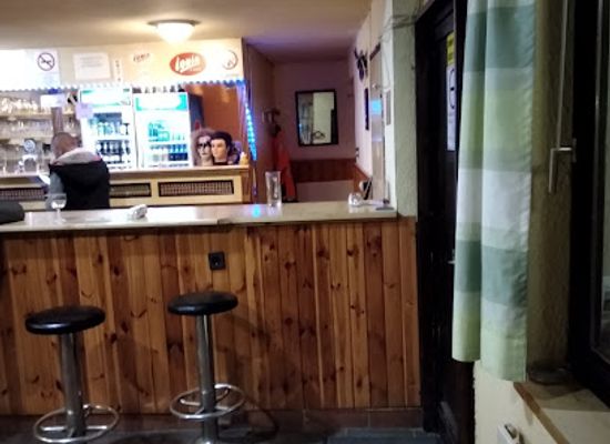 hungary/sopron/bar/kesmarki-kiskocsma