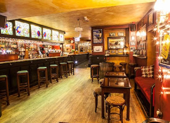 ireland/tralee/bar/baily-s-corner