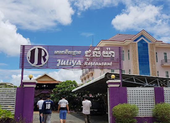 cambodia/preah-vihear-province/bar/restaurant-beer