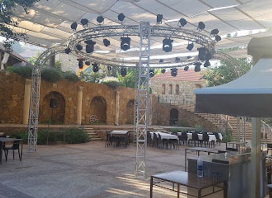 lebanon/chouf/bar/al-mamlaka-restaurant