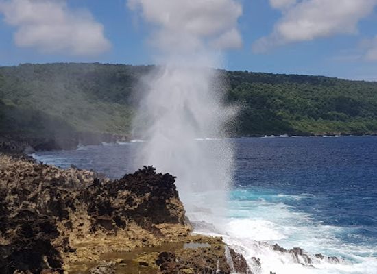 christmas-island/winifred-beach/bar/the-blowholes